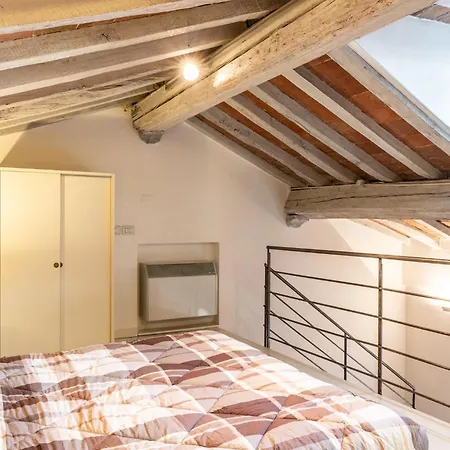 Apartment Luxe Paradise - 4 Person, Historic Center Modena