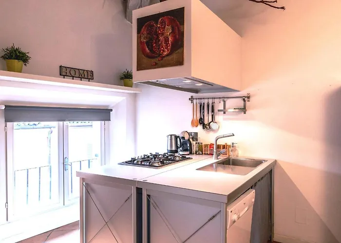 Luxe Paradise - 4 Person, Historic Center *