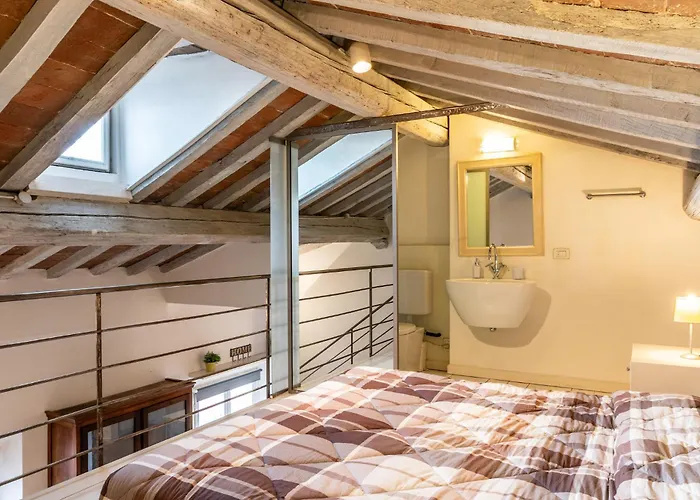 Luxe Paradise - 4 Person, Historic Center